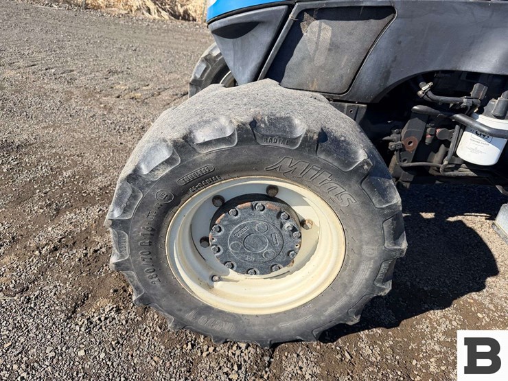 new-holland-t4030f-image-14