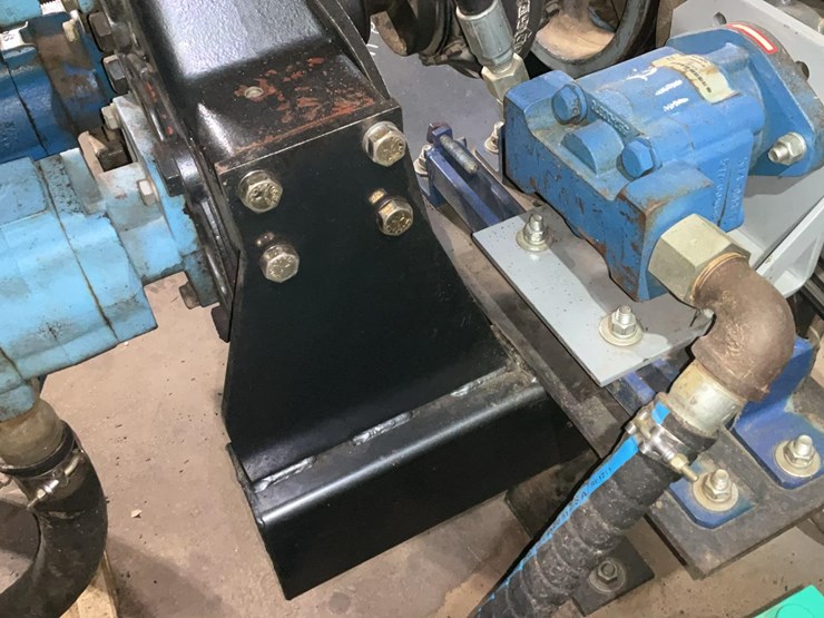 #211-•-hyd-pump-drive-w/-complete-system-image-30