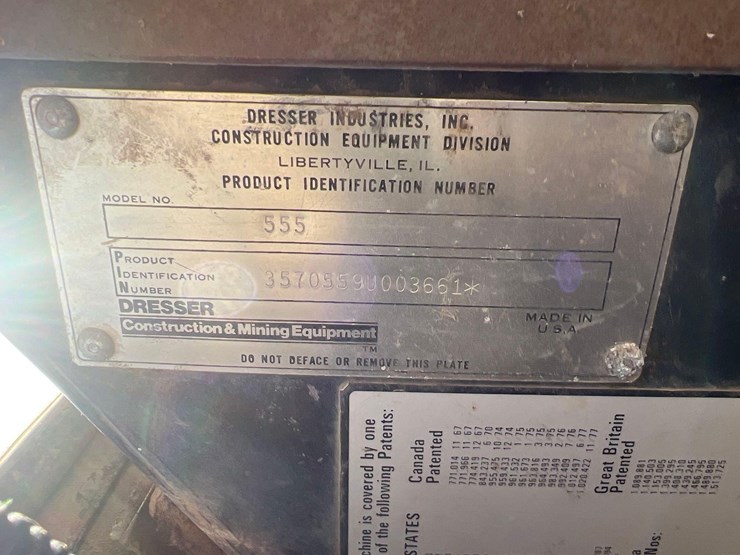 dresser-555-image-10