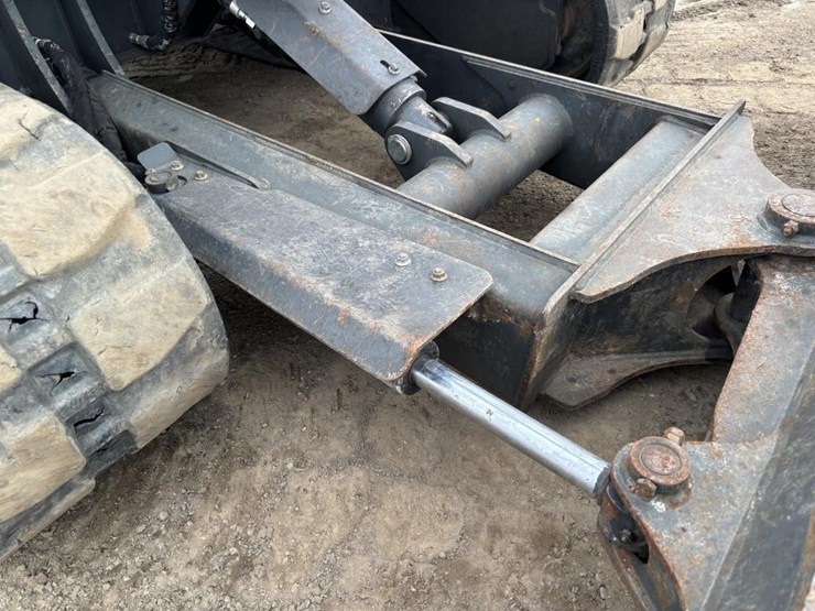 2021-bobcat-e60-image-11