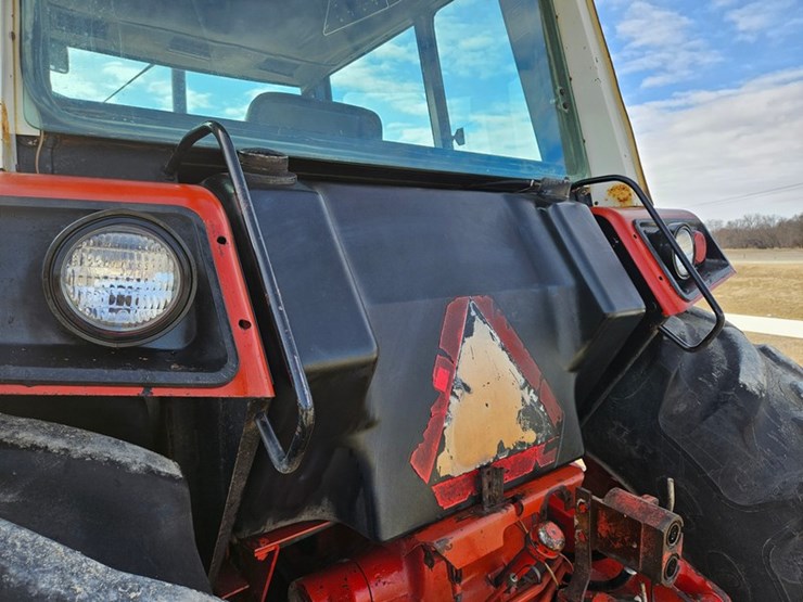 international-1586-image-19