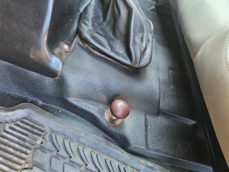 2002-caterpillar-3126-image-42