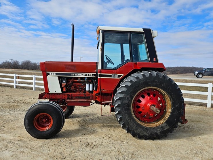 international-1586-image-2