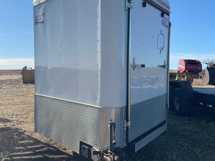 2009-american-hauler-image-11