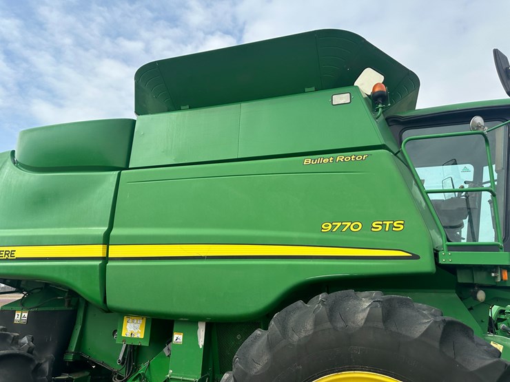 john-deere-9770-sts-image-36