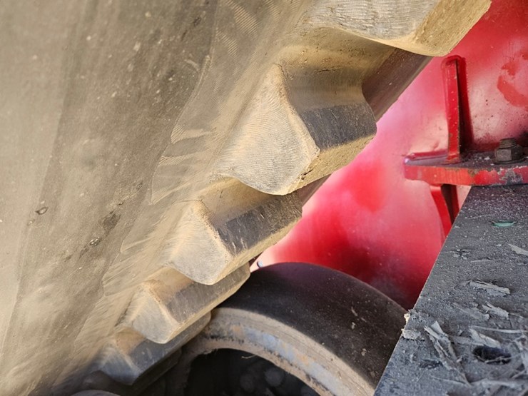 case-ih-375-image-46