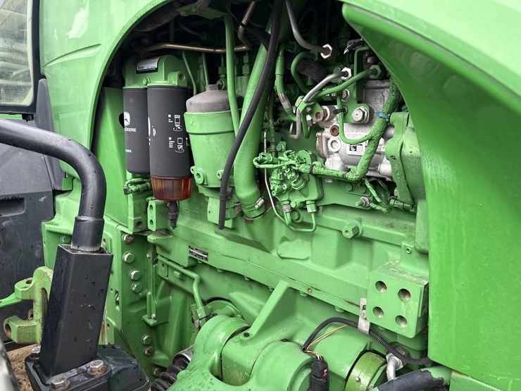 2015-john-deere-8345r-image-8