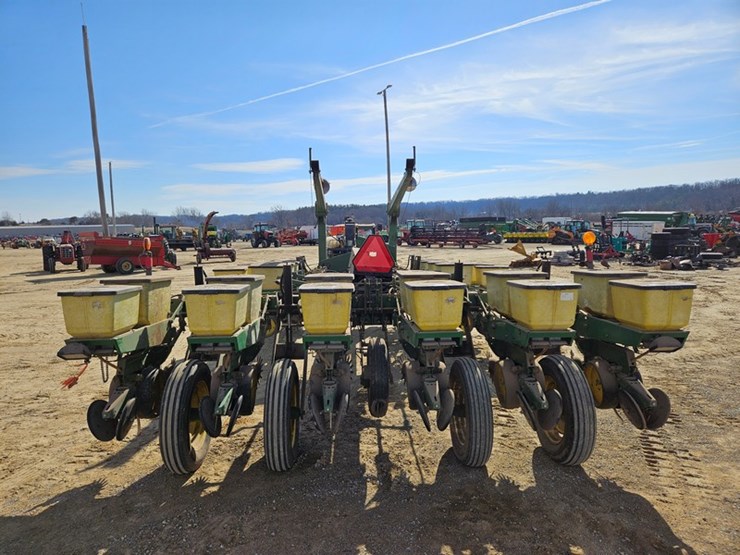 john-deere-7000-image-4