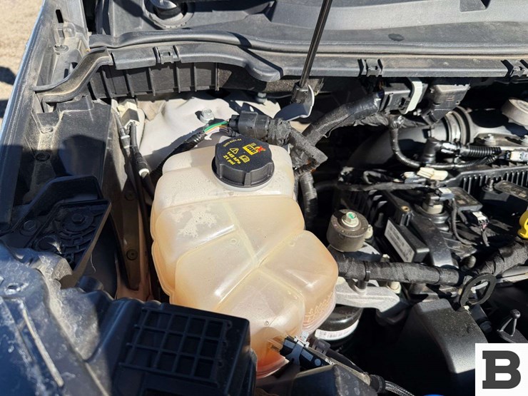 2019-ford-edge-image-35