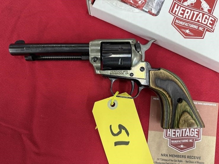 heritage-rough-rider-.22-pistol-image-3