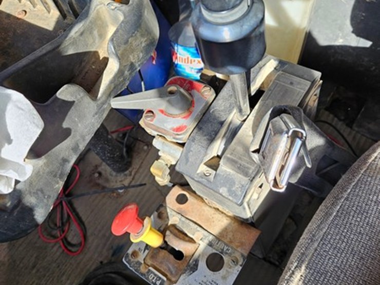 1989-ford-l9000-image-47