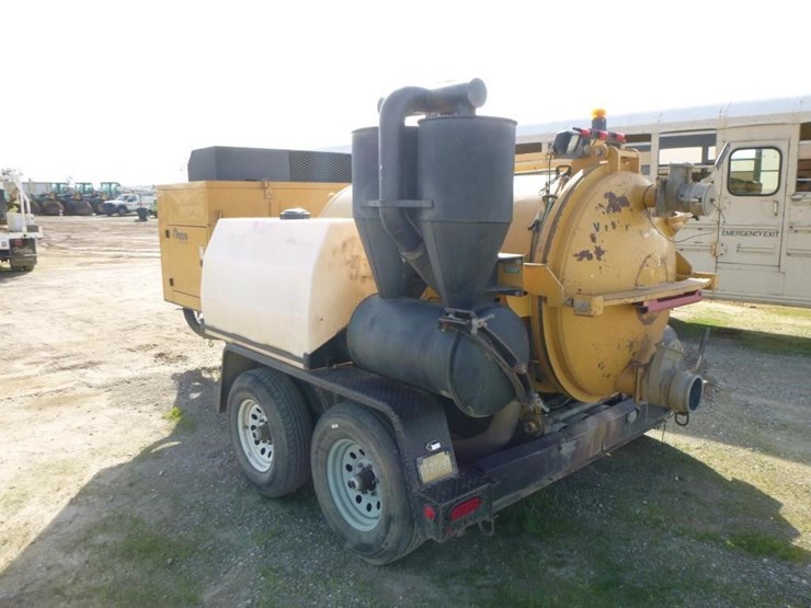 2013-vermeer-v500-image-4