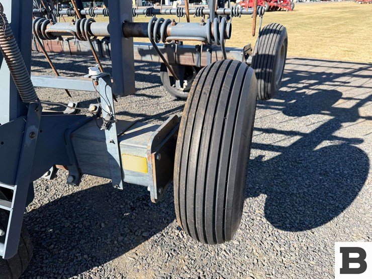 flexi-coil-spring-tooth-harrow-image-29