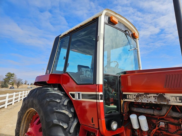 international-1586-image-48