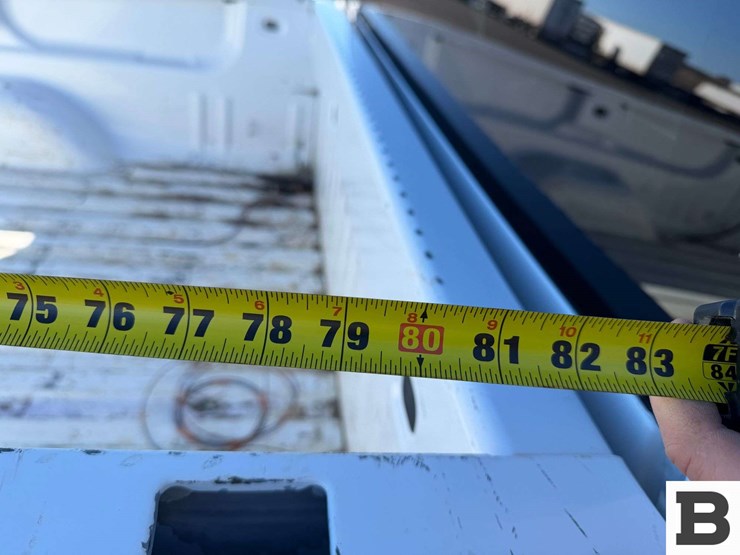 2013-chevrolet-silverado-1500-image-19