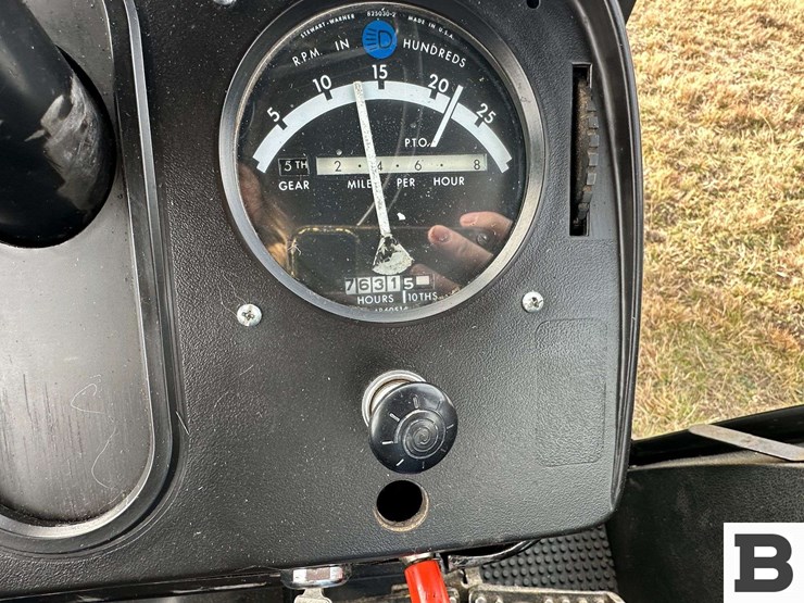 1976-john-deere-4430-image-38