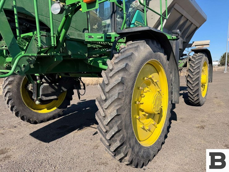 john-deere-4930-image-10