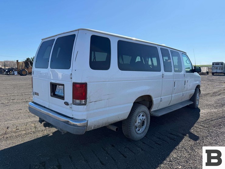 2001-ford-econoline-350-image-6
