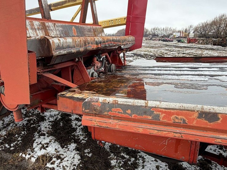 new-holland-1095-image-28