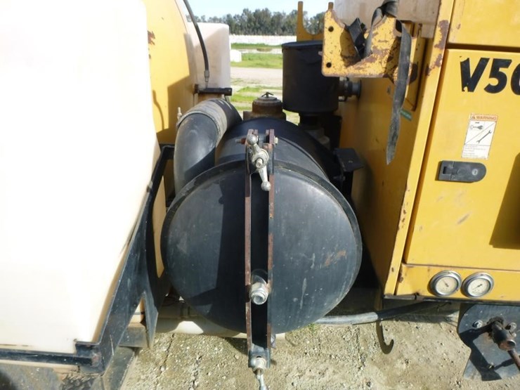 2013-vermeer-v500-image-12