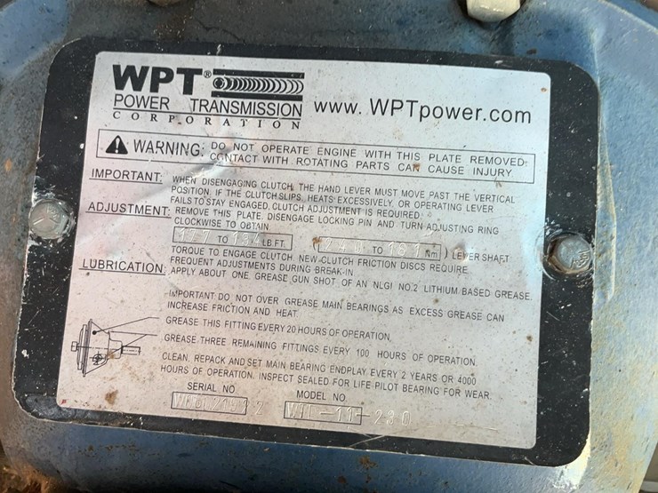 #239-•-iveco-diesel-engine-and-hyd-pump-image-26