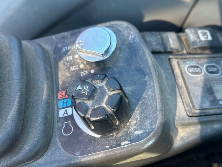 2020-link-belt-145x4-zero-swing-hydraulic-excavator-image-33