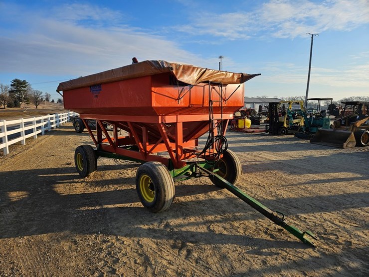 john-deere-1075-image-7