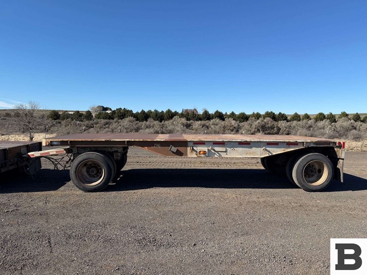 1959-utility-flatbed-trailer-image-3