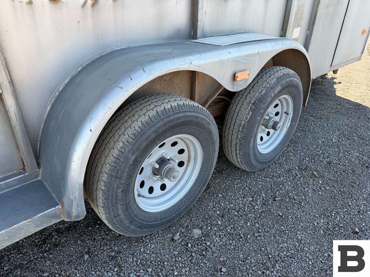 1987-circle-j-horse-trailer-image-24