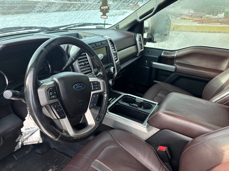 #4080-•-2017-f350-power-stroke-platinum-image-8