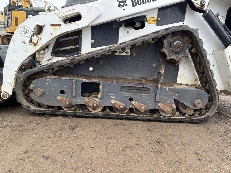 2020-bobcat-mt85-image-14