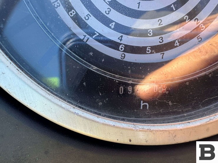 john-deere-2555-image-34