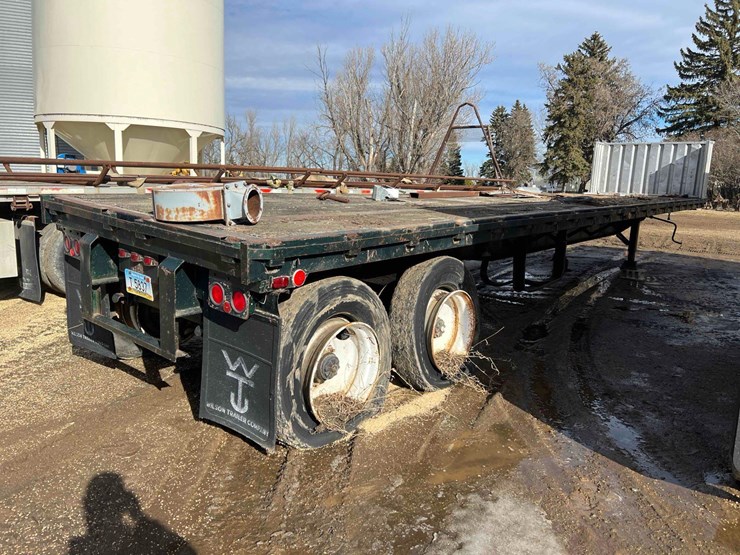 1981-hobbs-flatbed-trailer-image-6