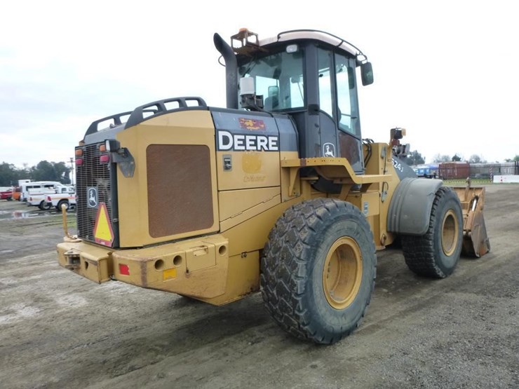 2005-deere-624j-image-3