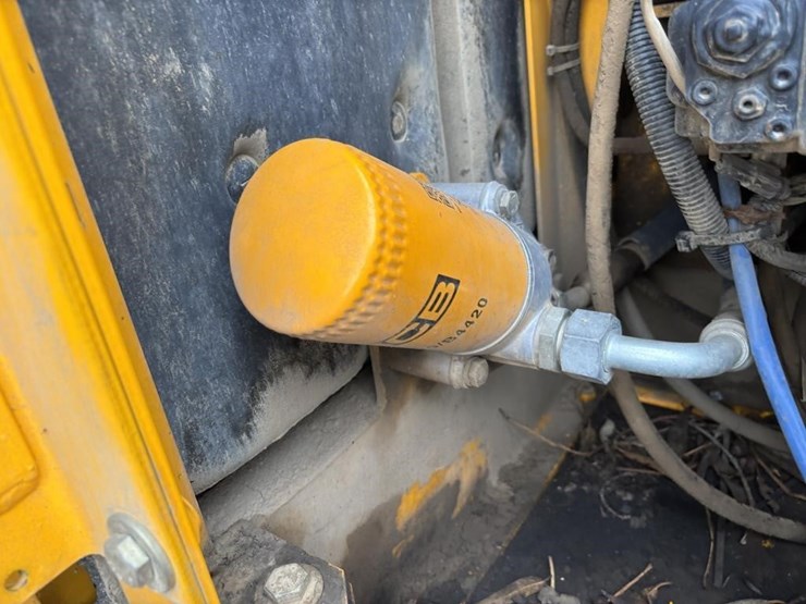 2012-jcb-js160-image-43