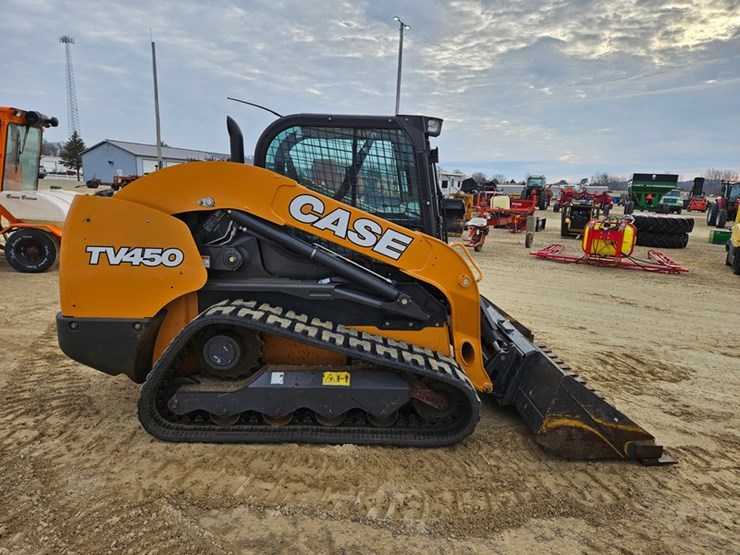 2020-case-tv450-image-6