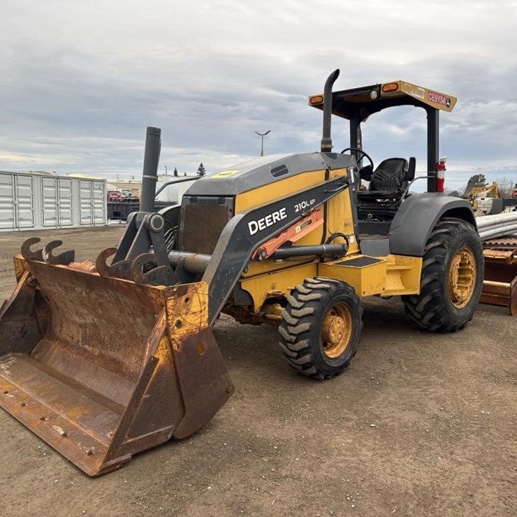 2017 DEERE 210LEP