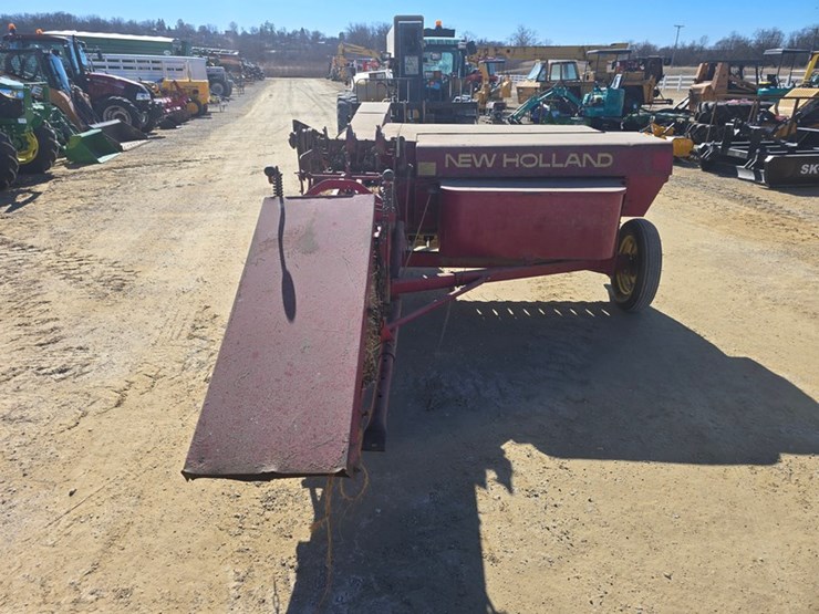 new-holland-273-image-4