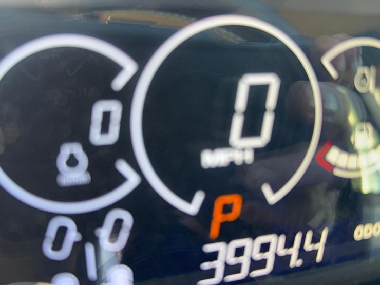 2023-john-deere-gator-image-20