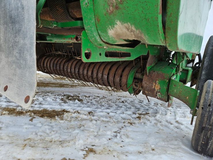 john-deere-566-image-14