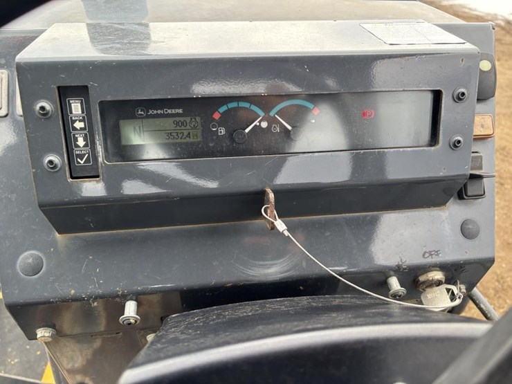 2018-deere-210lep-image-25