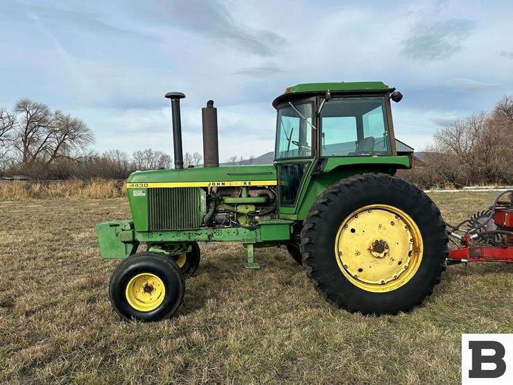 1976-john-deere-4430-image-2