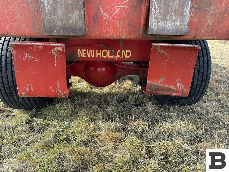 new-holland-1095-image-22