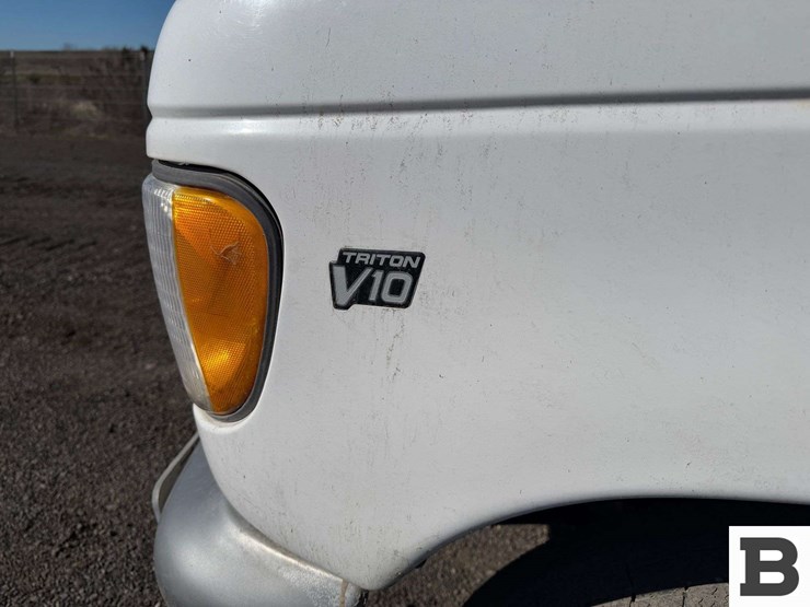 1999-ford-econoline-350-image-12