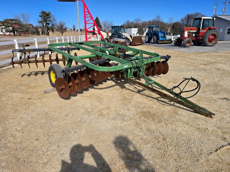 john-deere-111-image-7