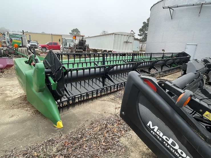 john-deere-635fd-image-1