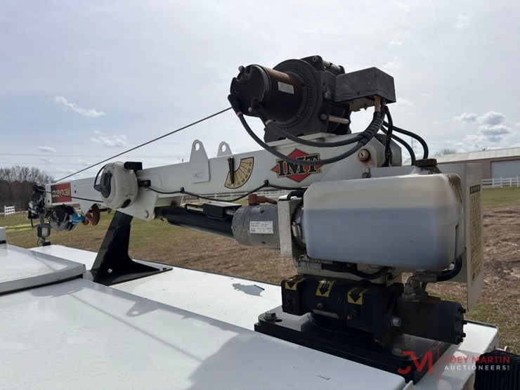 2018-ford-f550-xl-image-18