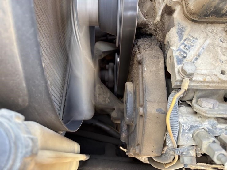 case-570l-xt-image-46