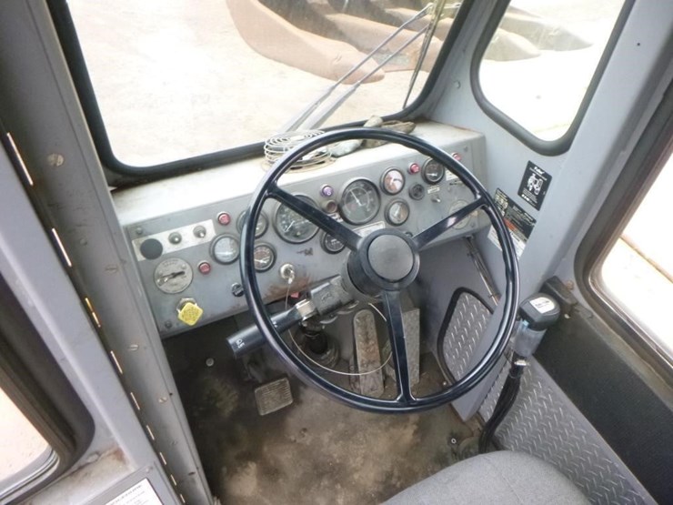 1996-gradall-xl4100-image-19