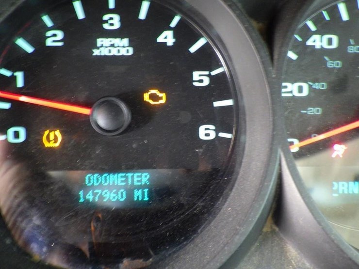 2012-chevrolet-1500-image-12